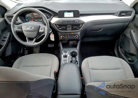 2021 Ford Escape S z USA, uszkodzony, nr VIN 1FMCU9F65MUA31921